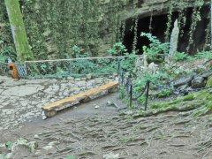 Воронцовские пещеры